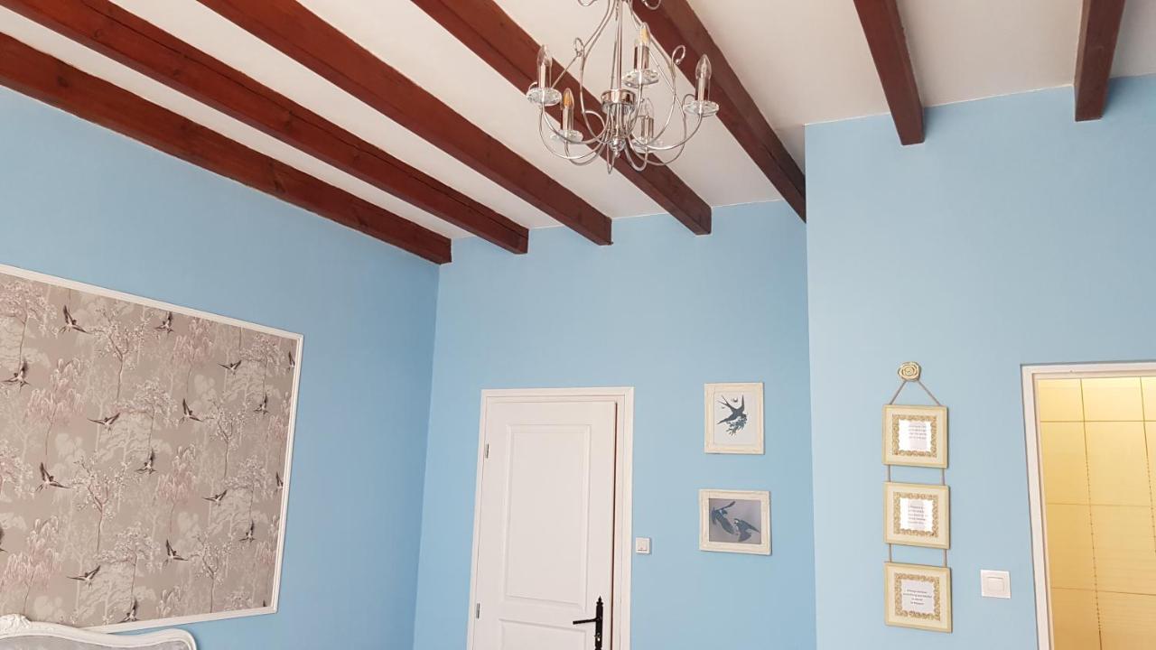 オジャック Les Cygnes Noirs Bed & Breakfast エクステリア 写真